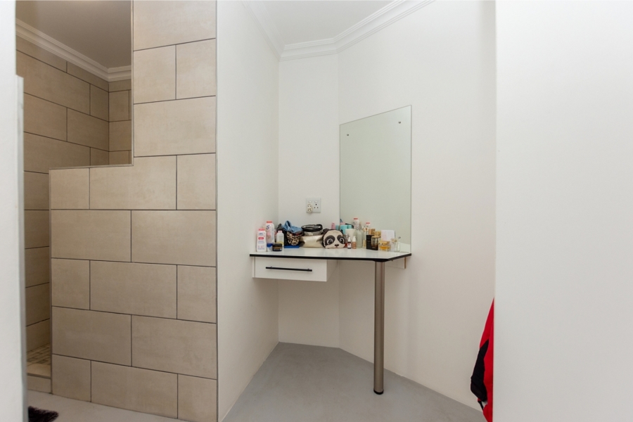 3 Bedroom Property for Sale in Britannia Bay Western Cape